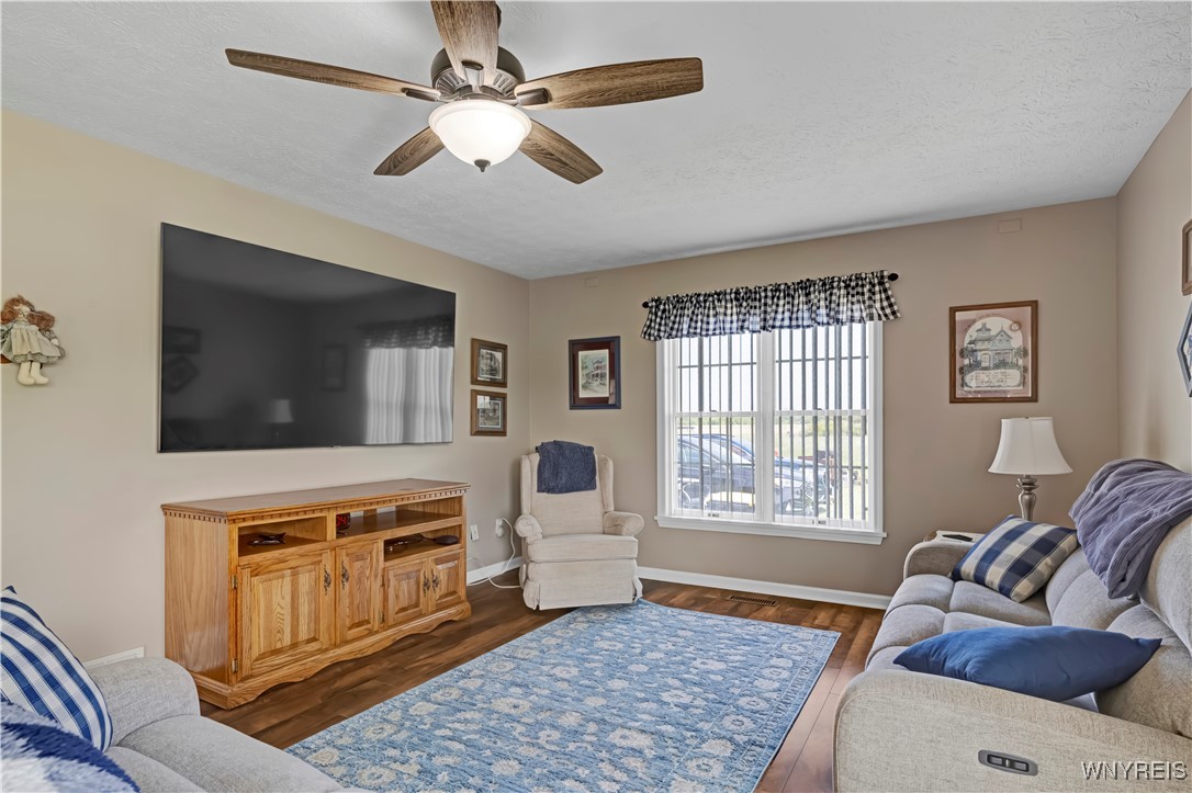 16794 Lakeshore Road, Kendall, New York image 15