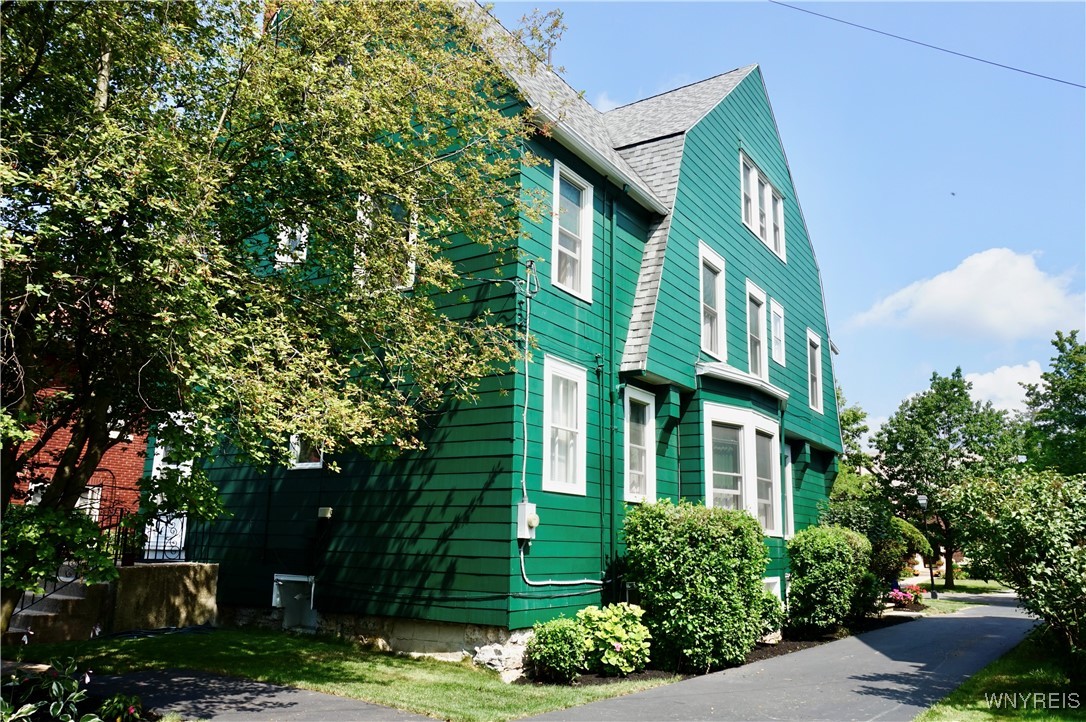 47 Beard Avenue