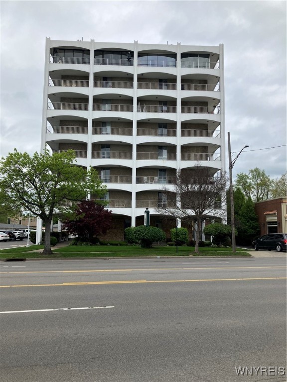 5854 Main Street 407