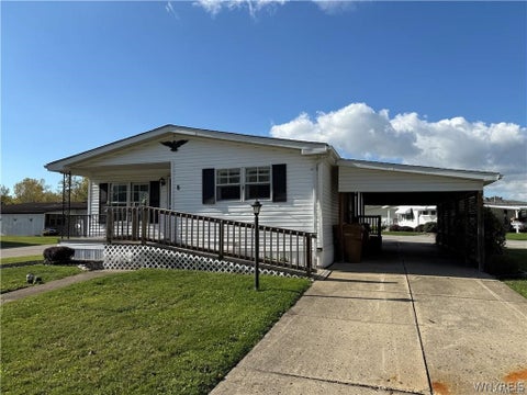 Mobile Home For Sale - 8 Holly Lane<br/> Cheektowaga, NY 14227
