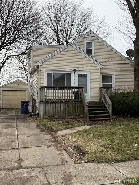 35 Hewitt Avenue Buffalo NY 14215