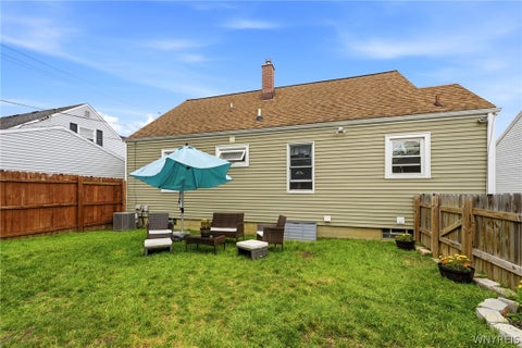 Tiny photo for 114 Sherwin Drive, Tonawanda, NY 14150 (MLS # B1700026)