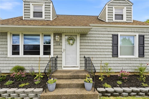 Tiny photo for 114 Sherwin Drive, Tonawanda, NY 14150 (MLS # B1700026)