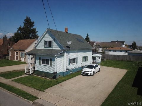 Homes For Sale - 157 Roland Street<br/> Cheektowaga, NY 14212