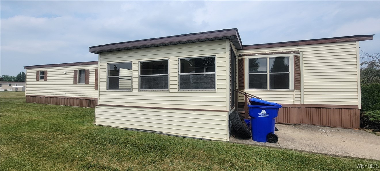 Lockport Town, New York 14094, United States, 2 Bedrooms Bedrooms, ,1 BathroomBathrooms,Residential,Active,172309