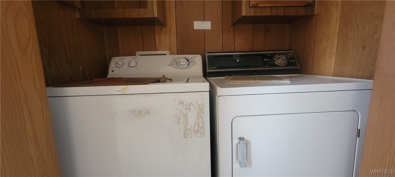 Lockport Town, New York 14094, United States, 2 Bedrooms Bedrooms, ,1 BathroomBathrooms,Residential,Active,172309