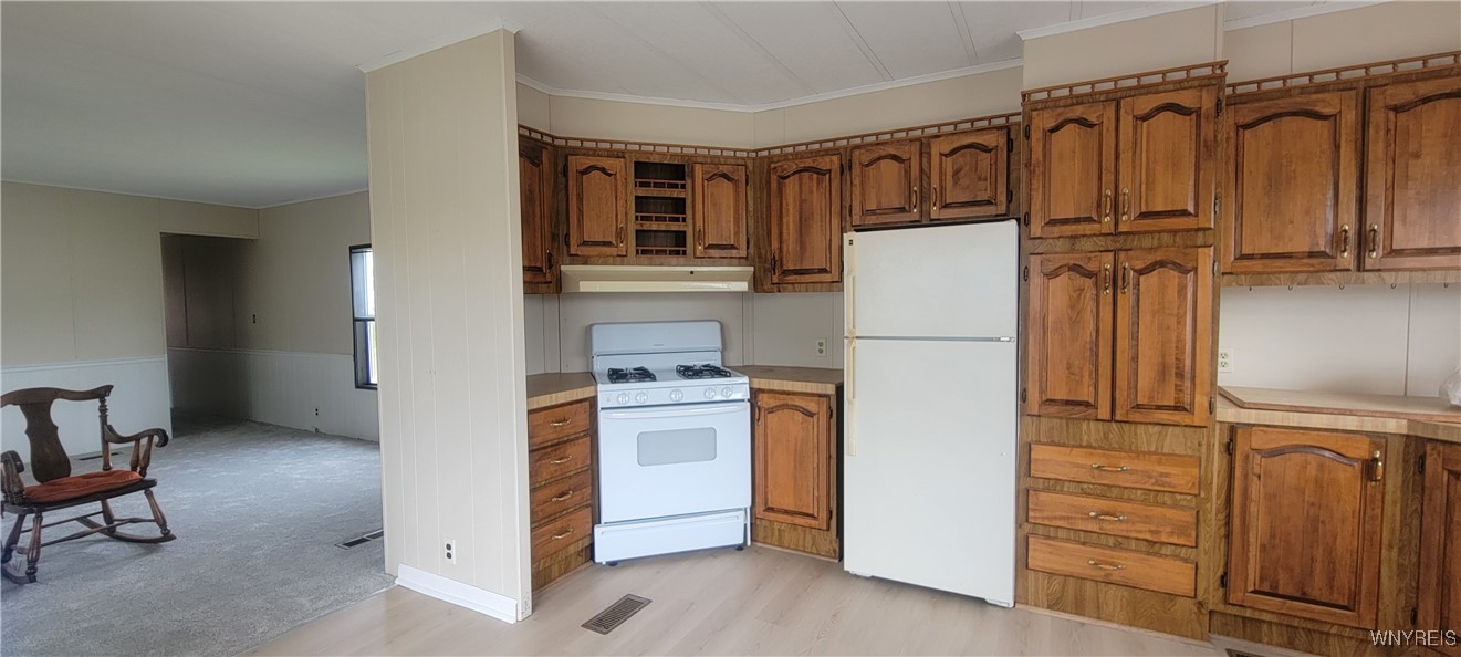 Lockport Town, New York 14094, United States, 2 Bedrooms Bedrooms, ,1 BathroomBathrooms,Residential,Active,172309