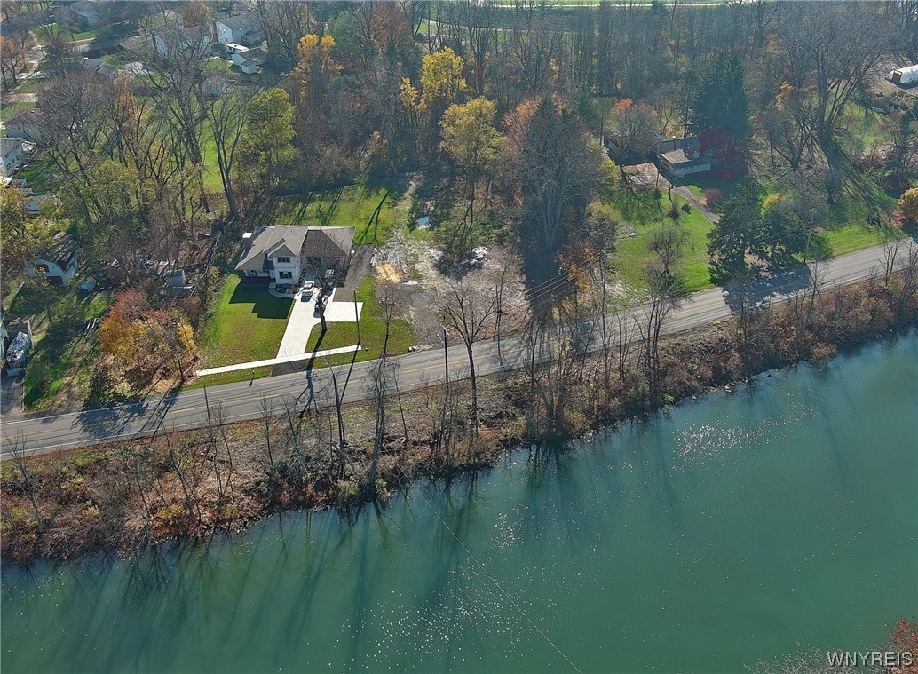 434 10th Street, Niagara Falls, New York image 4