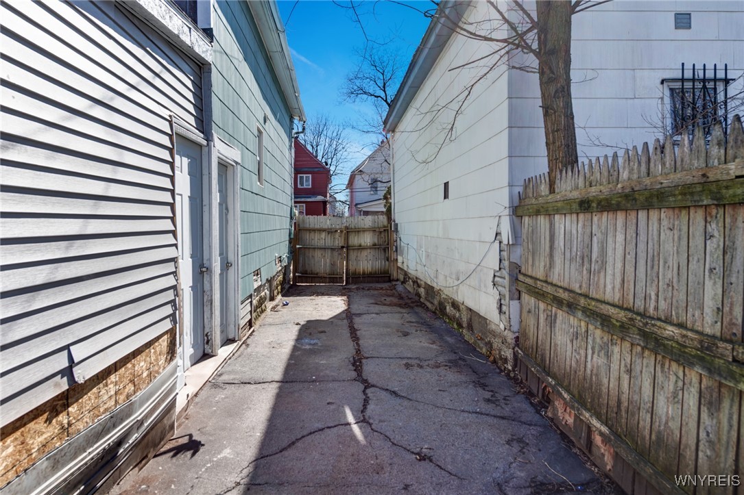 20 Wood Avenue, Buffalo, New York image 40