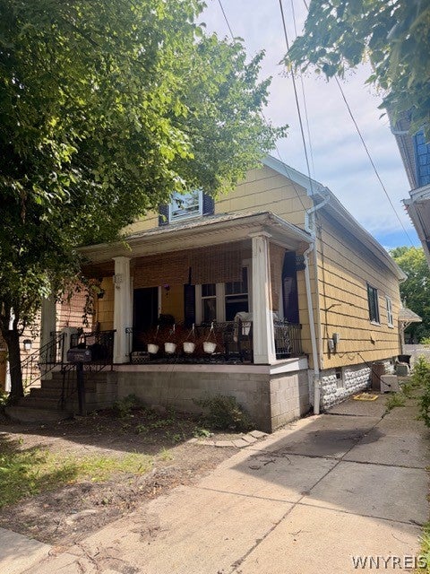 Photo of 117 Davey Street, Buffalo, NY 14206 (MLS # B1693667)