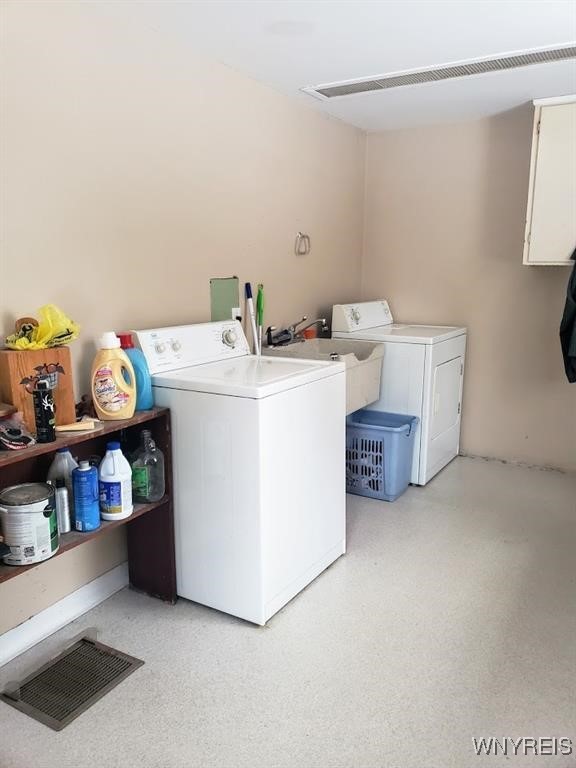 Royalton, New York 14067, United States, 3 Bedrooms Bedrooms, ,2 BathroomsBathrooms,Residential,Pending,31837