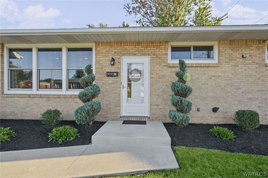 83 Angelacrest Lane