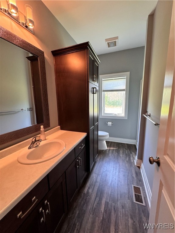 586 Pavement Road, Lancaster, New York image 13