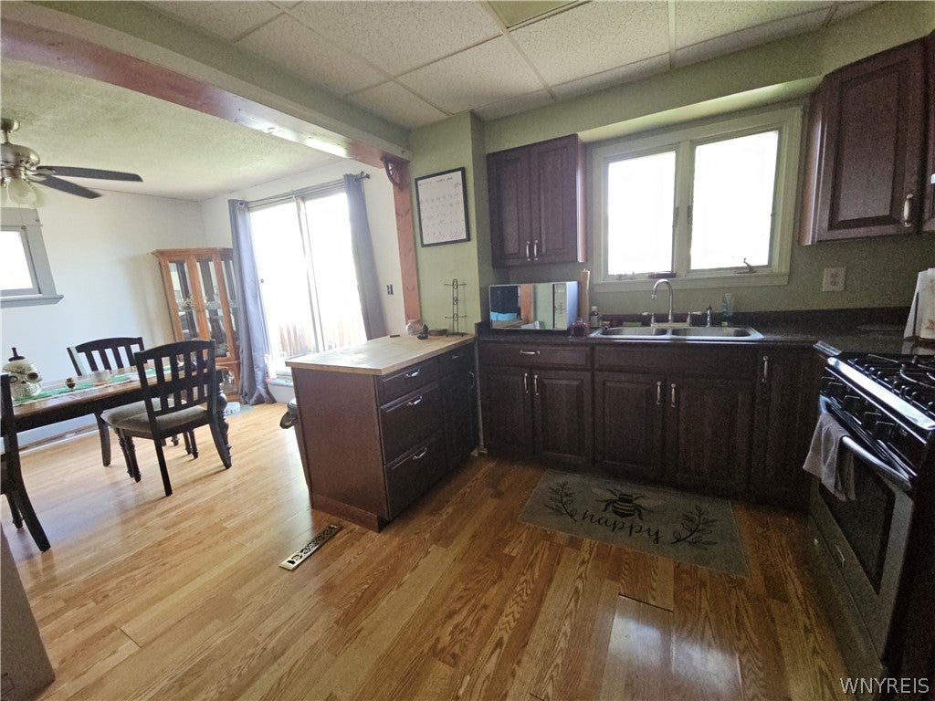387 W Hazeltine Avenue