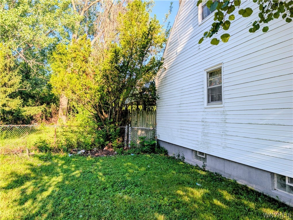 Photo of 45 Wex Avenue, Buffalo, NY 14211 (MLS # B1703763)