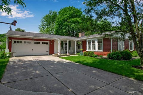 Photo for 20 Glenbourne Court