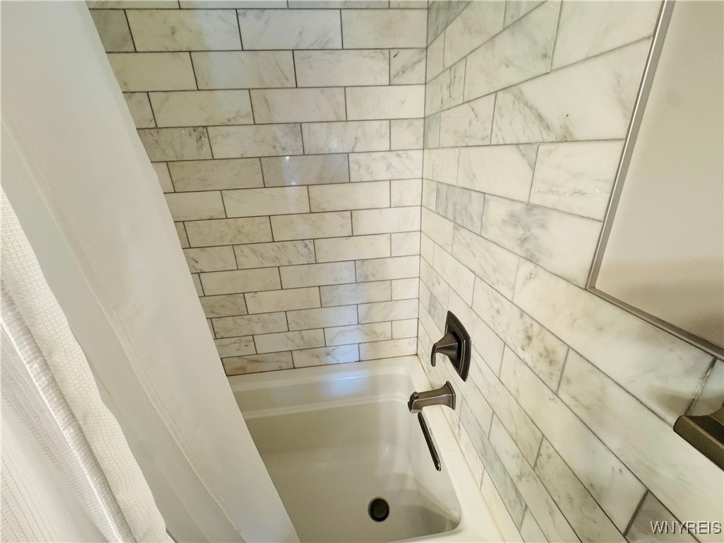 3303 Brookfield Lane, Hamburg, New York image 24