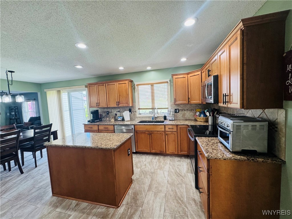 3303 Brookfield Lane, Hamburg, New York image 7