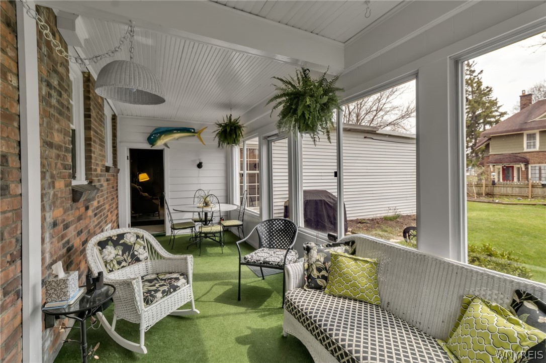 4265 Main Street