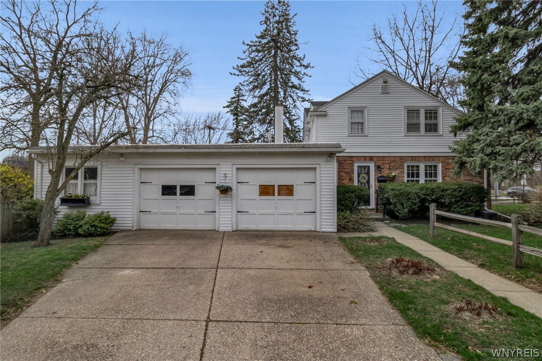 4265 Main Street