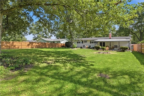 Tiny photo for 512 Parkside Place, Porter, NY 14174 (MLS # B1708999)