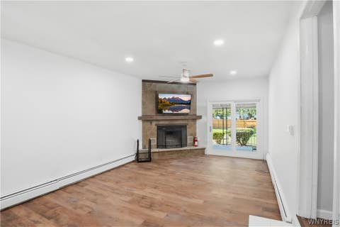 Tiny photo for 512 Parkside Place, Porter, NY 14174 (MLS # B1708999)