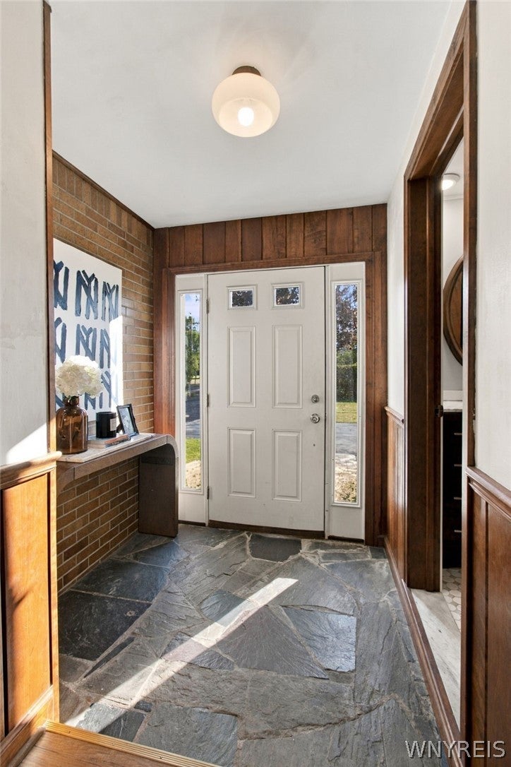 148 Hopkins Road