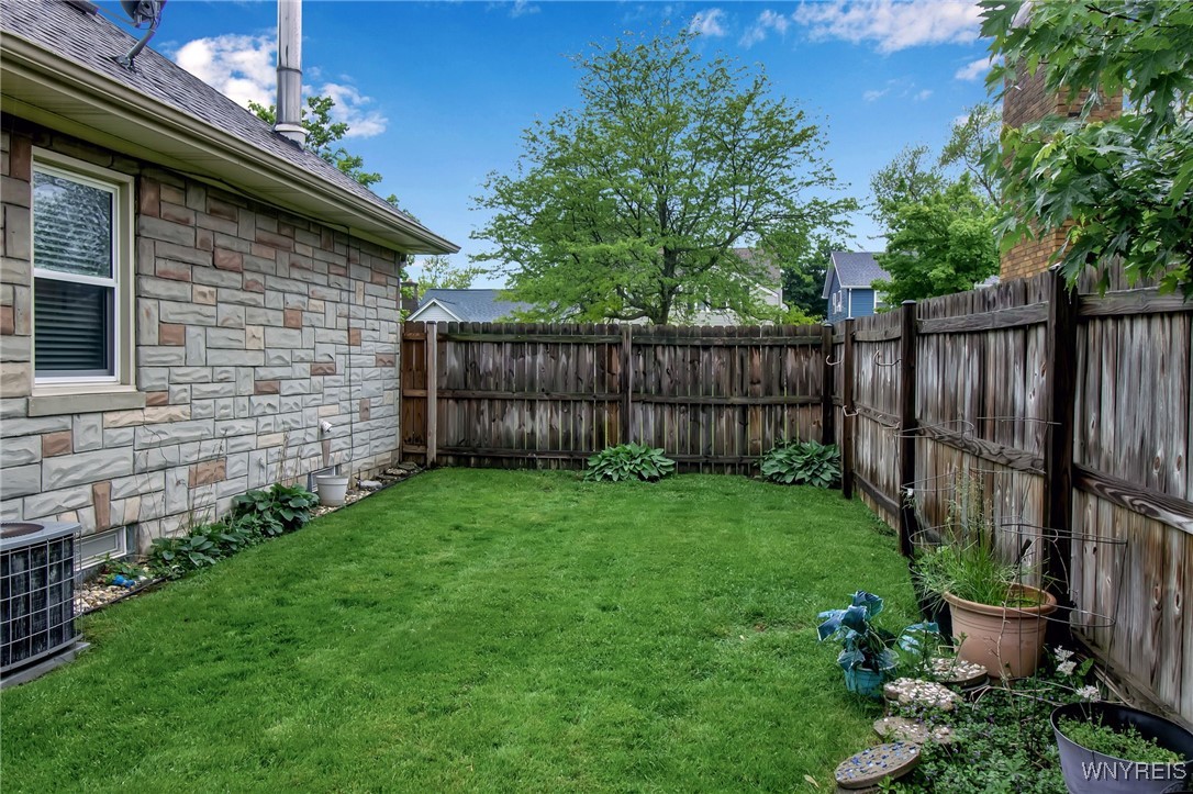 5 Mapleview Road, Cheektowaga, New York image 36