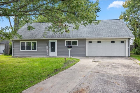 Homes For Sale - 71 Schutt Court<br/> Grand Island, NY 14072