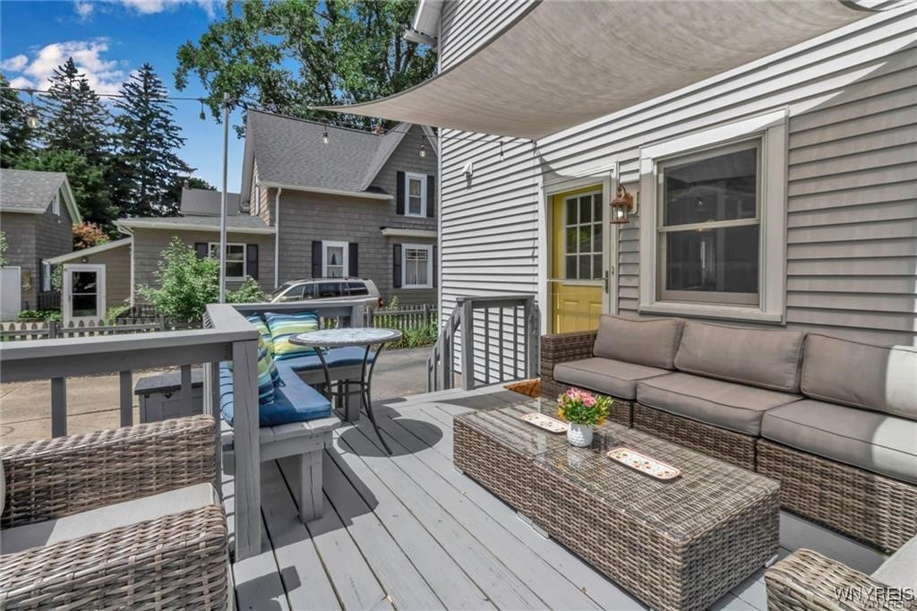 301 Oakwood Avenue, Aurora, New York image 49