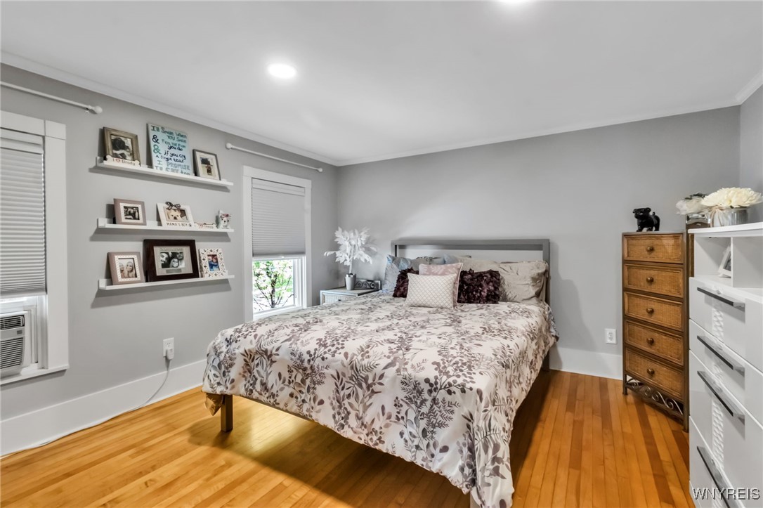 301 Oakwood Avenue, Aurora, New York image 33