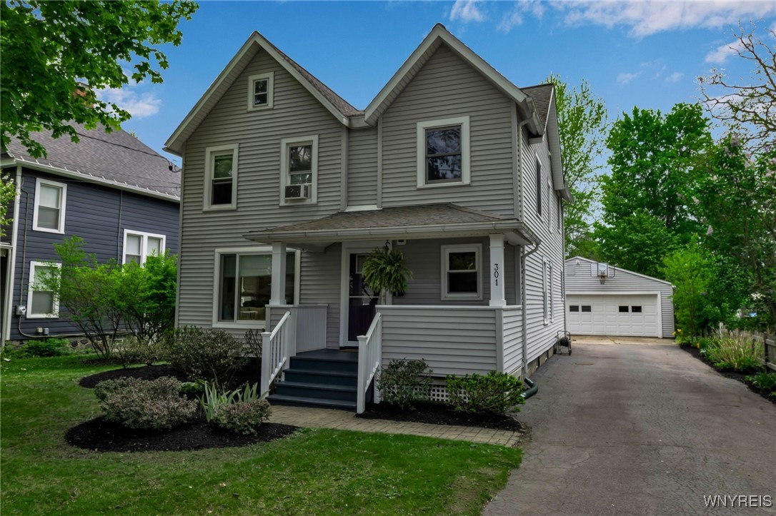 301 Oakwood Avenue, Aurora, New York image 2