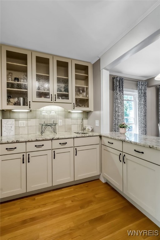 301 Oakwood Avenue, Aurora, New York image 14