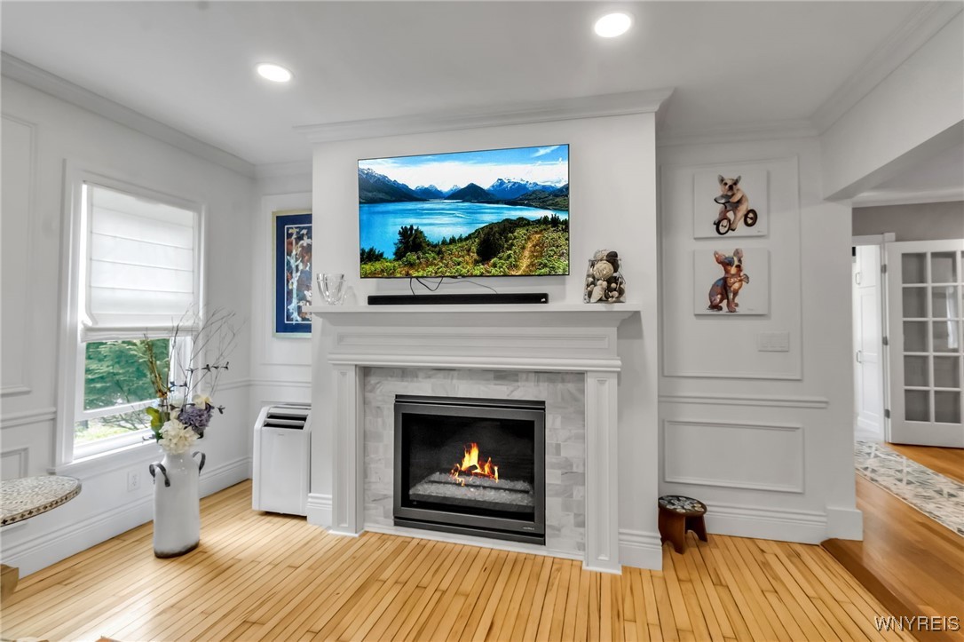 301 Oakwood Avenue, Aurora, New York image 9