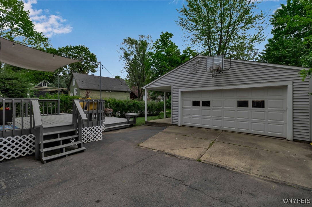 301 Oakwood Avenue, Aurora, New York image 41