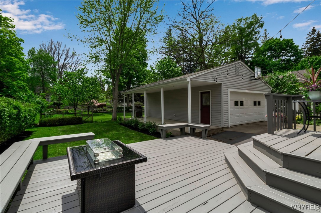 301 Oakwood Avenue, Aurora, New York image 43