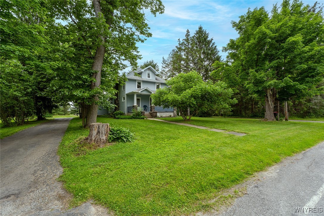 940 Town Line Road