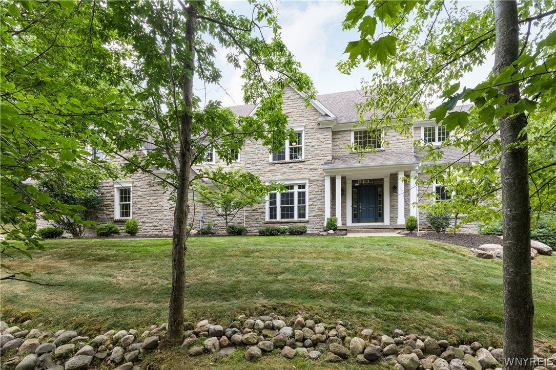 55 Grand View Trail