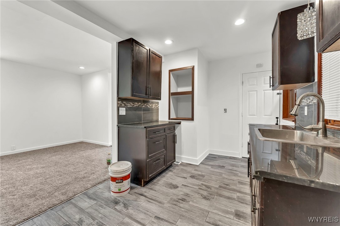 25 Lafayette Avenue