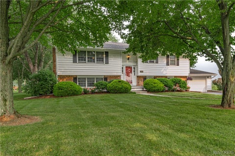 Tiny photo for 5500 Keck Road, Lockport Town, NY 14094 (MLS # B1702356)