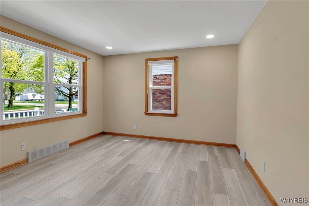 49 Central Boulevard, Cheektowaga, New York image 9