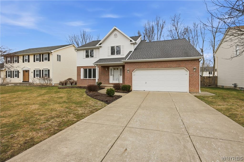 Photo of 84 S Castlerock Lane, Amherst, NY 14051 (MLS # B1667012)