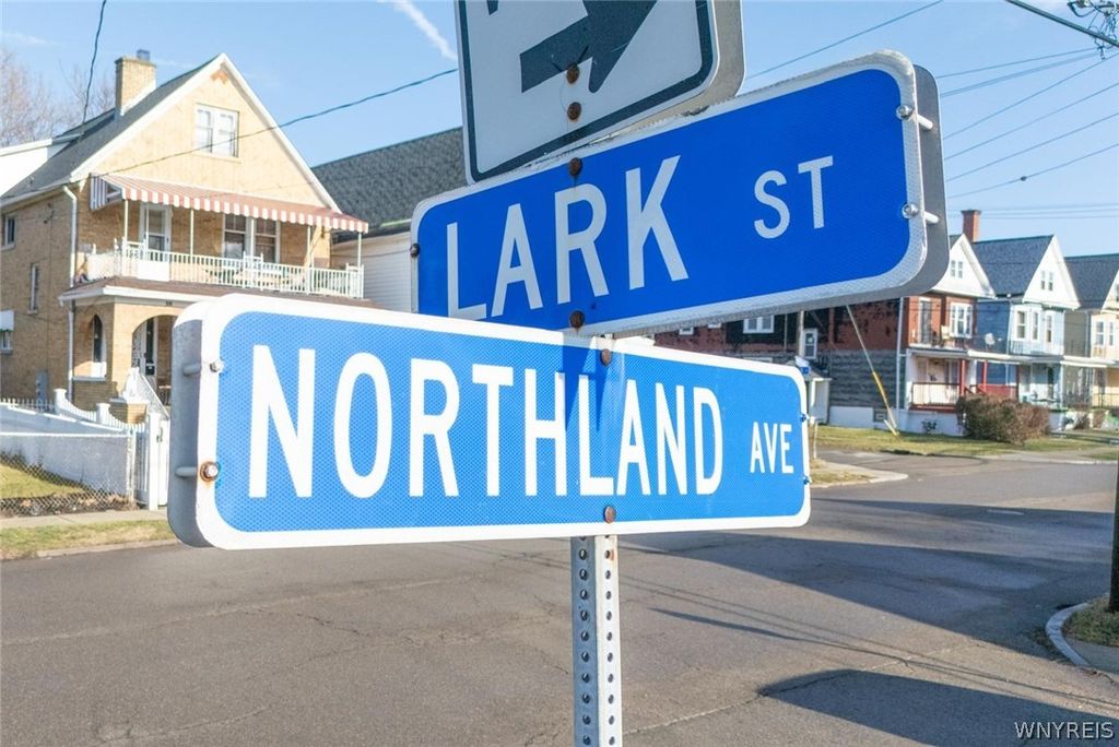 Photo of 82 Lark Street, Buffalo, NY 14211 (MLS # B1669614)