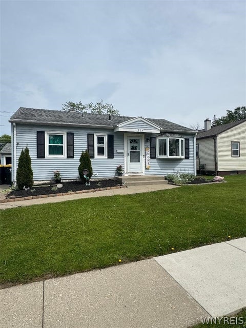 Homes For Sale - 113 Floradale Avenue<br/> Tonawanda, NY 14150