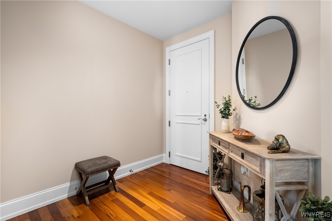132 Lakefront Boulevard 804