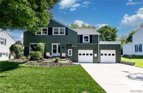 Homes For Sale - 25 Rosedale Boulevard<br/> Amherst, NY 14226