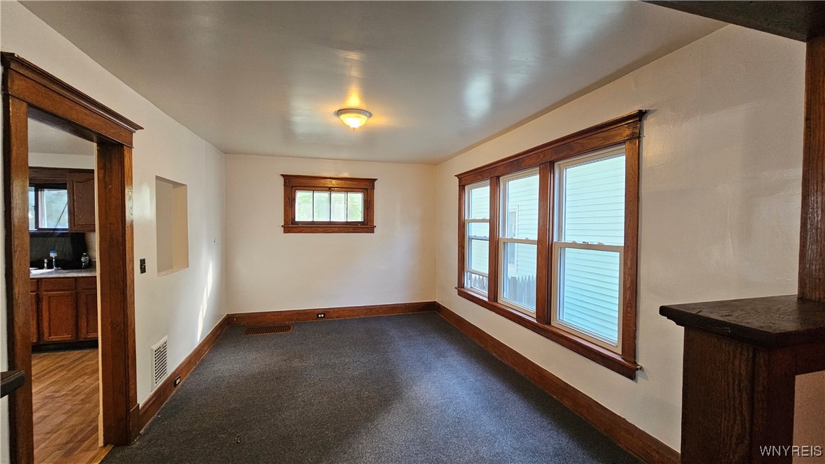 341 Dartmouth Avenue, Buffalo, New York image 7