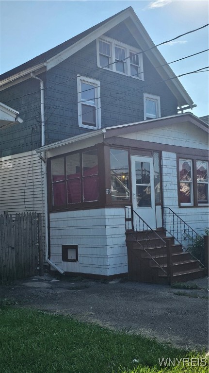 341 Dartmouth Avenue, Buffalo, New York image 2