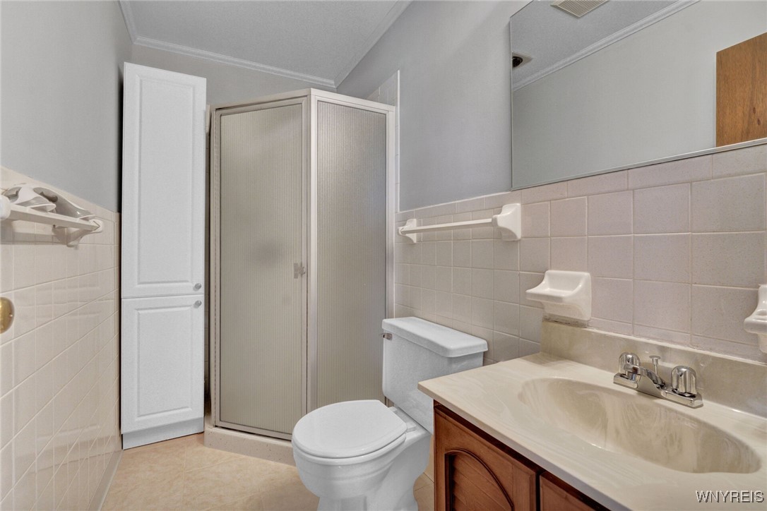 6821 Clinton Street, Elma, New York image 14
