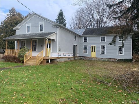 Single Family Residence in Porter NY 712 Main Street.jpg